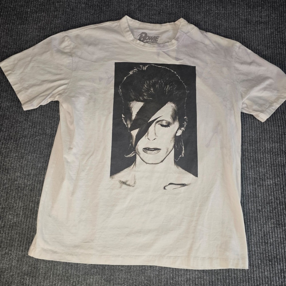 Bowie Shirt Mens Medium White Lightning Portrait Graphic Tee Rock Music